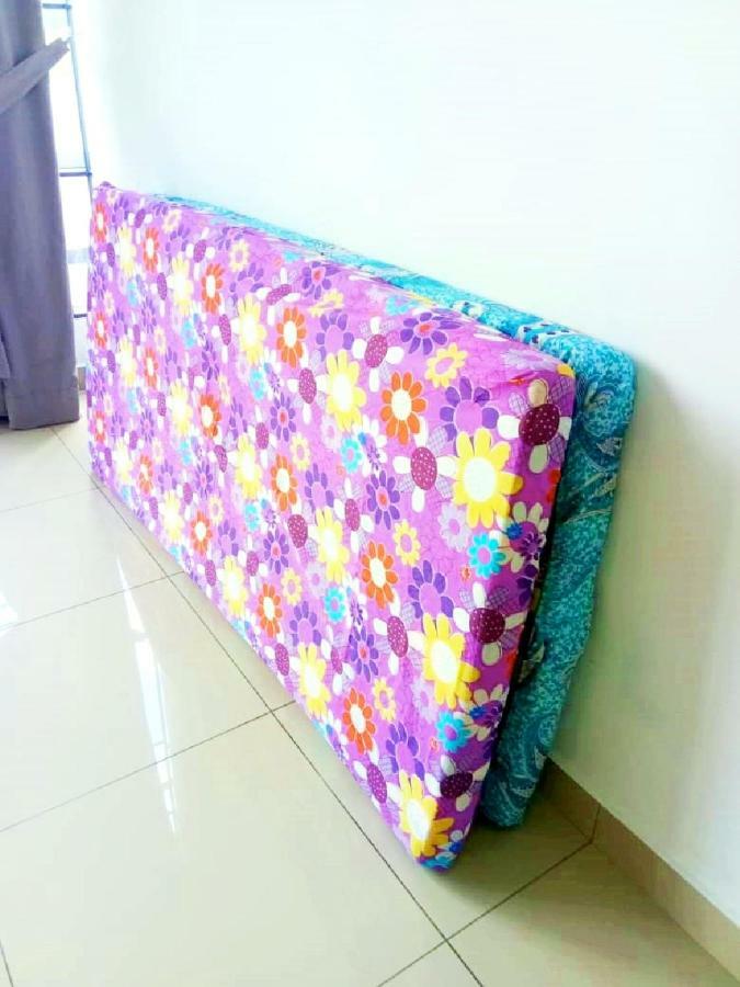 Desaru Cosy Homestay - Near Waterpark, Beach, Rapid -Wifi, Tvbox, Steamboat, Bbq Available Экстерьер фото